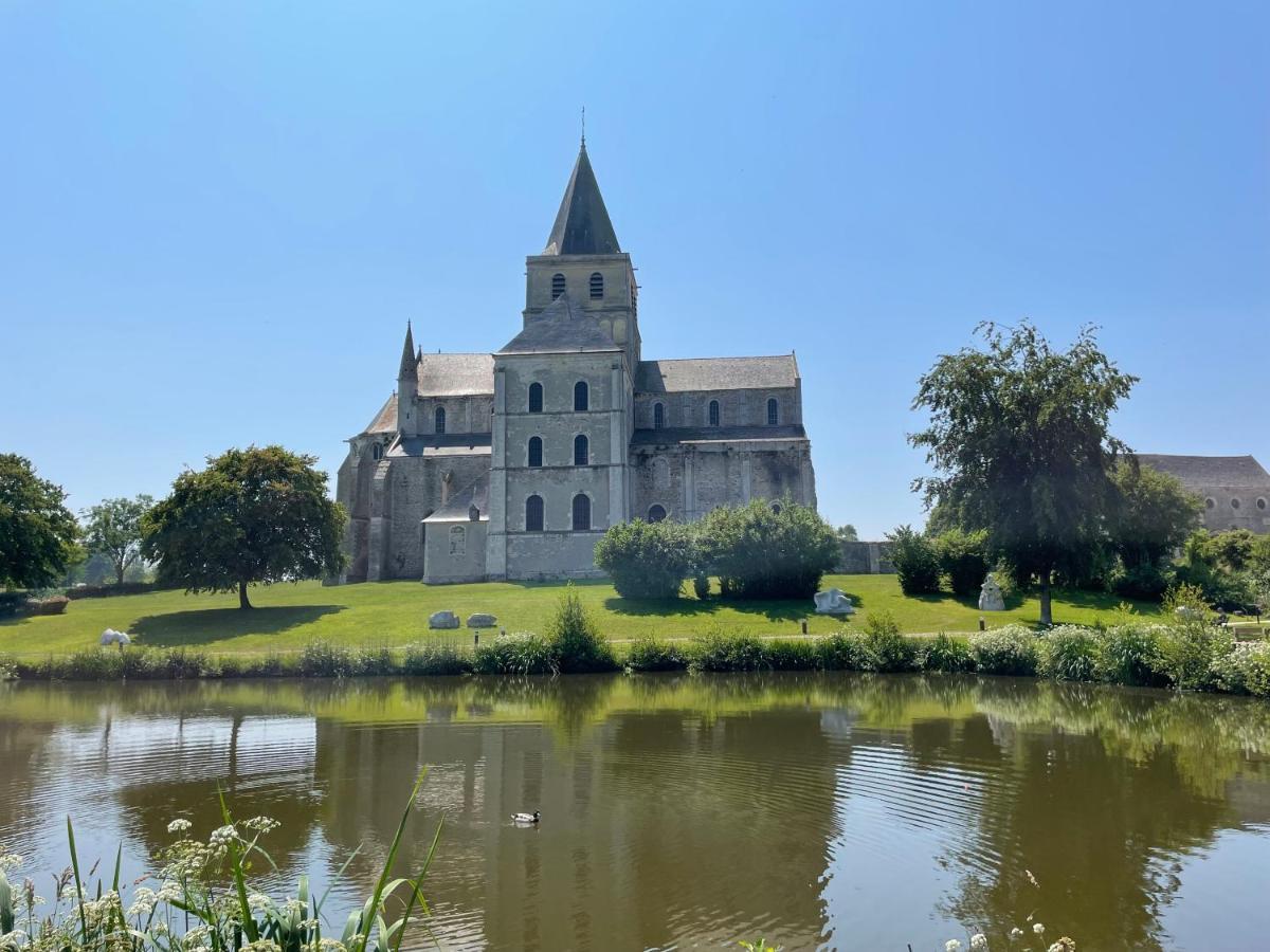 Le Courtil Villa Cerisy-la-Foret Ngoại thất bức ảnh